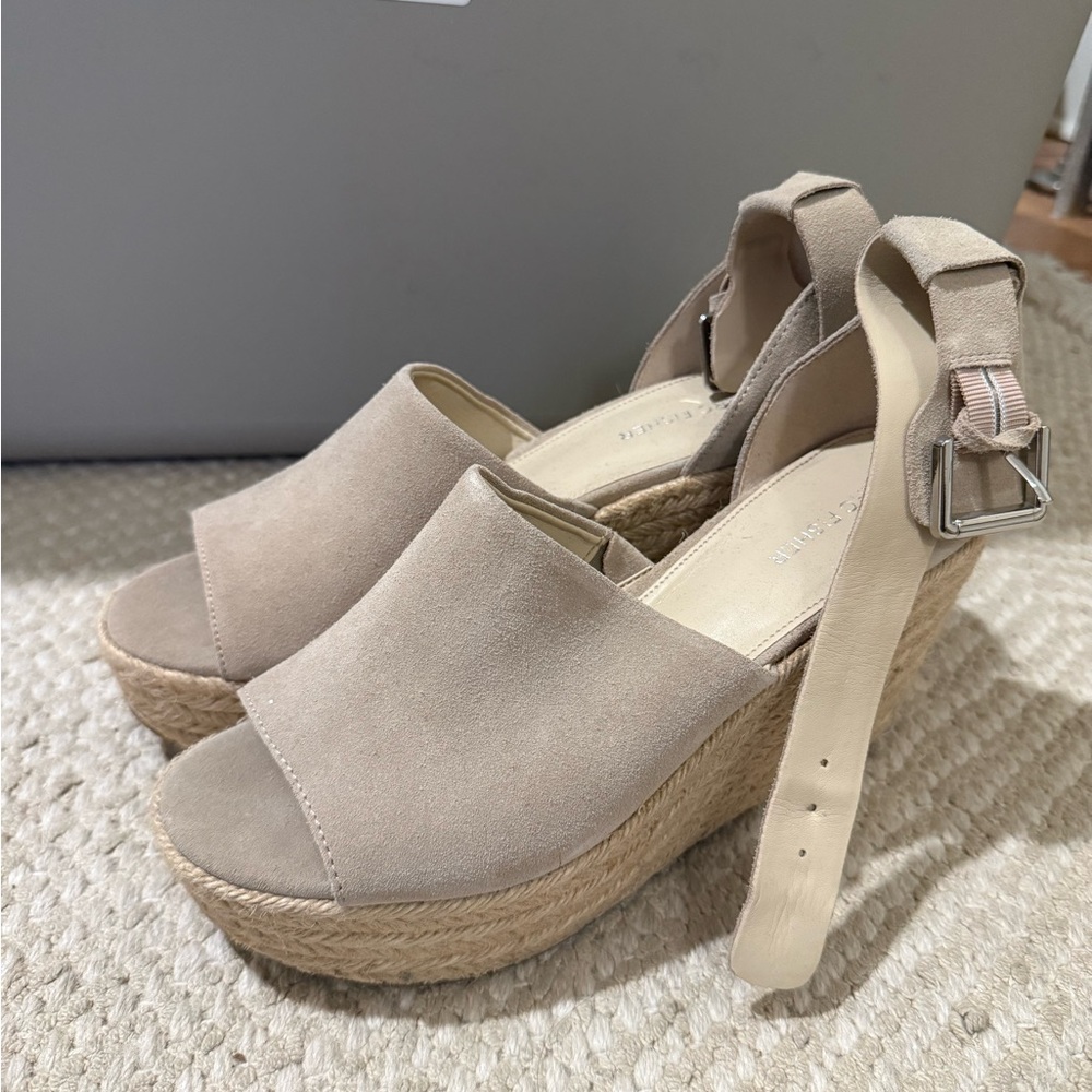 NWOT Marc Fisher Wedge Sandals